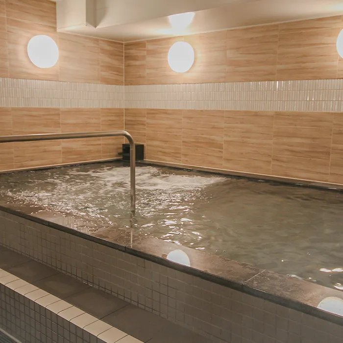 グランカスタマ上野の湯船