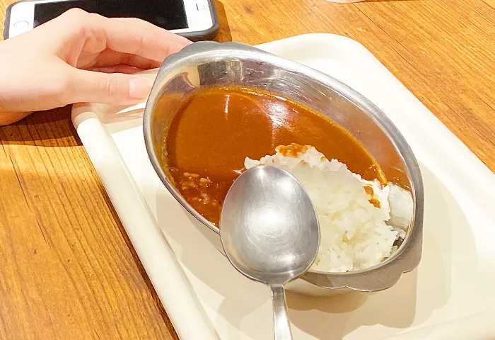 グランカスタマで大人気のカレー食べ放題サービス