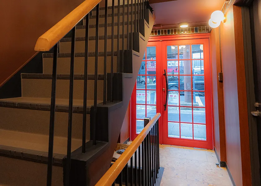 Villa Castama上野の玄関