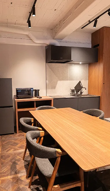 Villa Castama上野:《 蔵 》KURAのダイニング