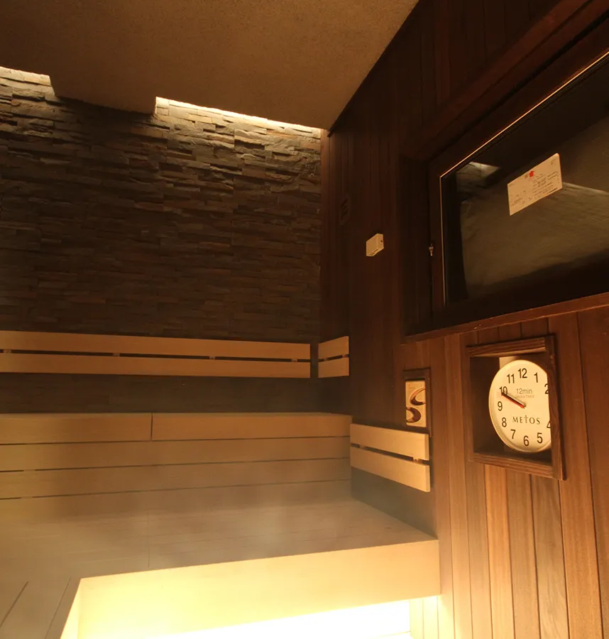 グランカスタマ上野のサウナ室